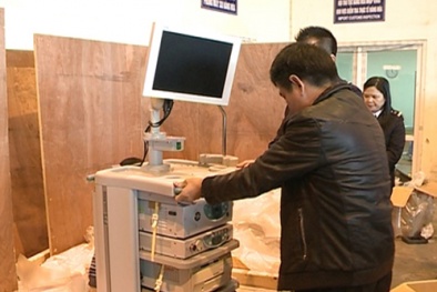 Lỗ hổng nào khiến thiết bị y tế cũ nát 'qua mặt' cơ quan chức năng?